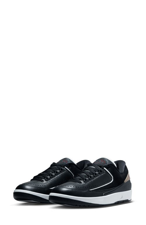 Air Jordan 2 Retro Sneaker in Black/Varsity Red/Gold
