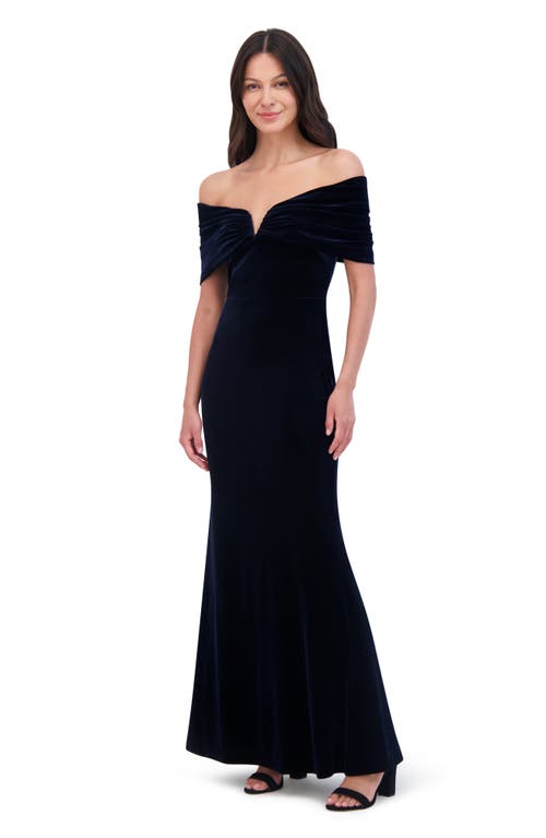 Vince Camuto Off The Shoulder Velvet Mermaid Gown In Navy