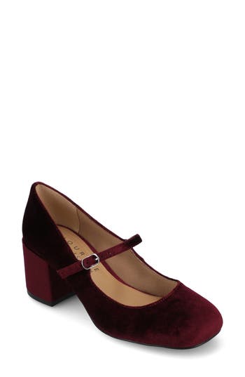 Journee Collection Okenna Mary Jane Pump In Wine