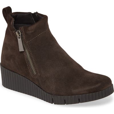 The Flexx Easy Does It Wedge Bootie, Brown