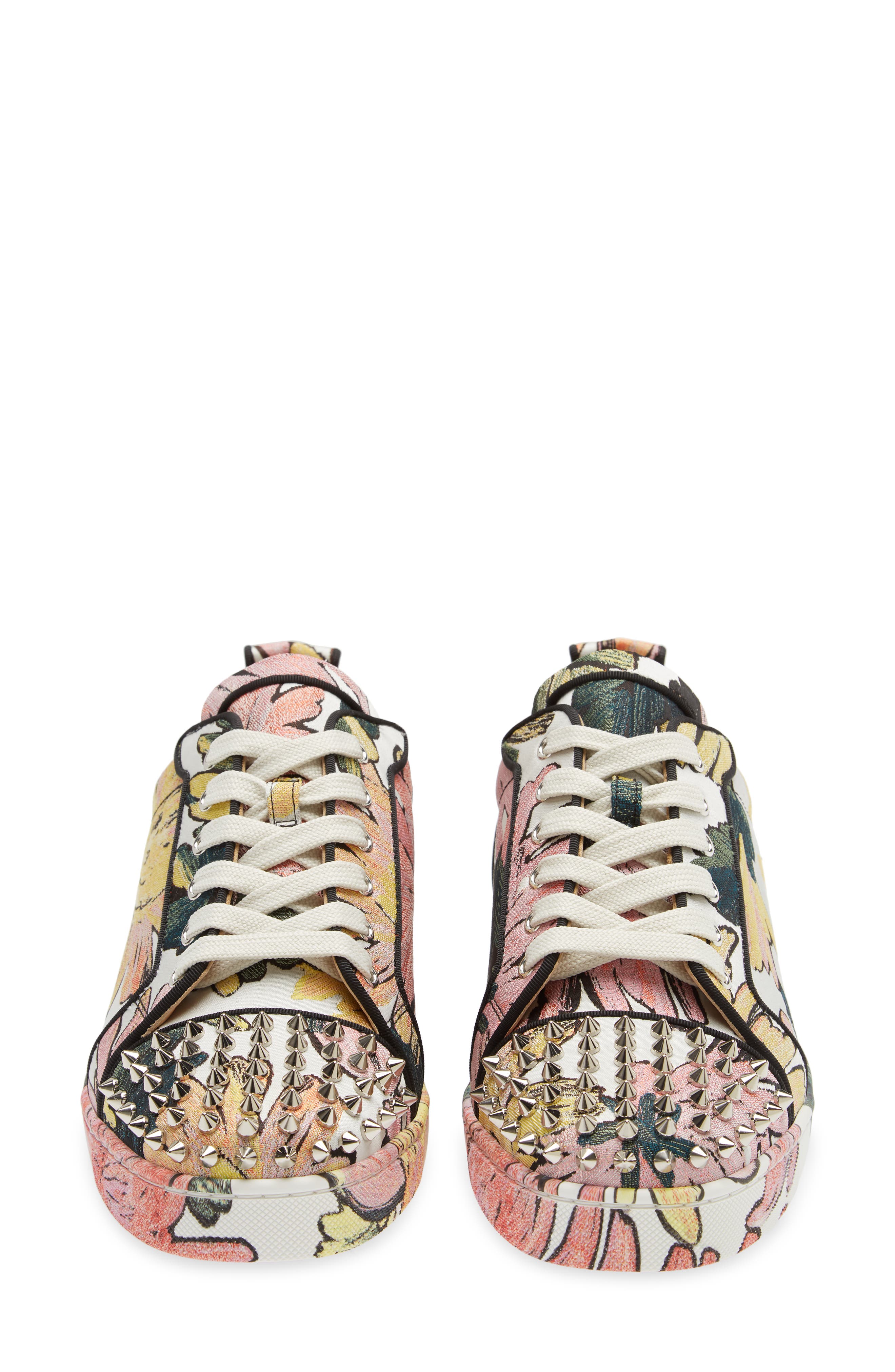 fun louis junior spikes