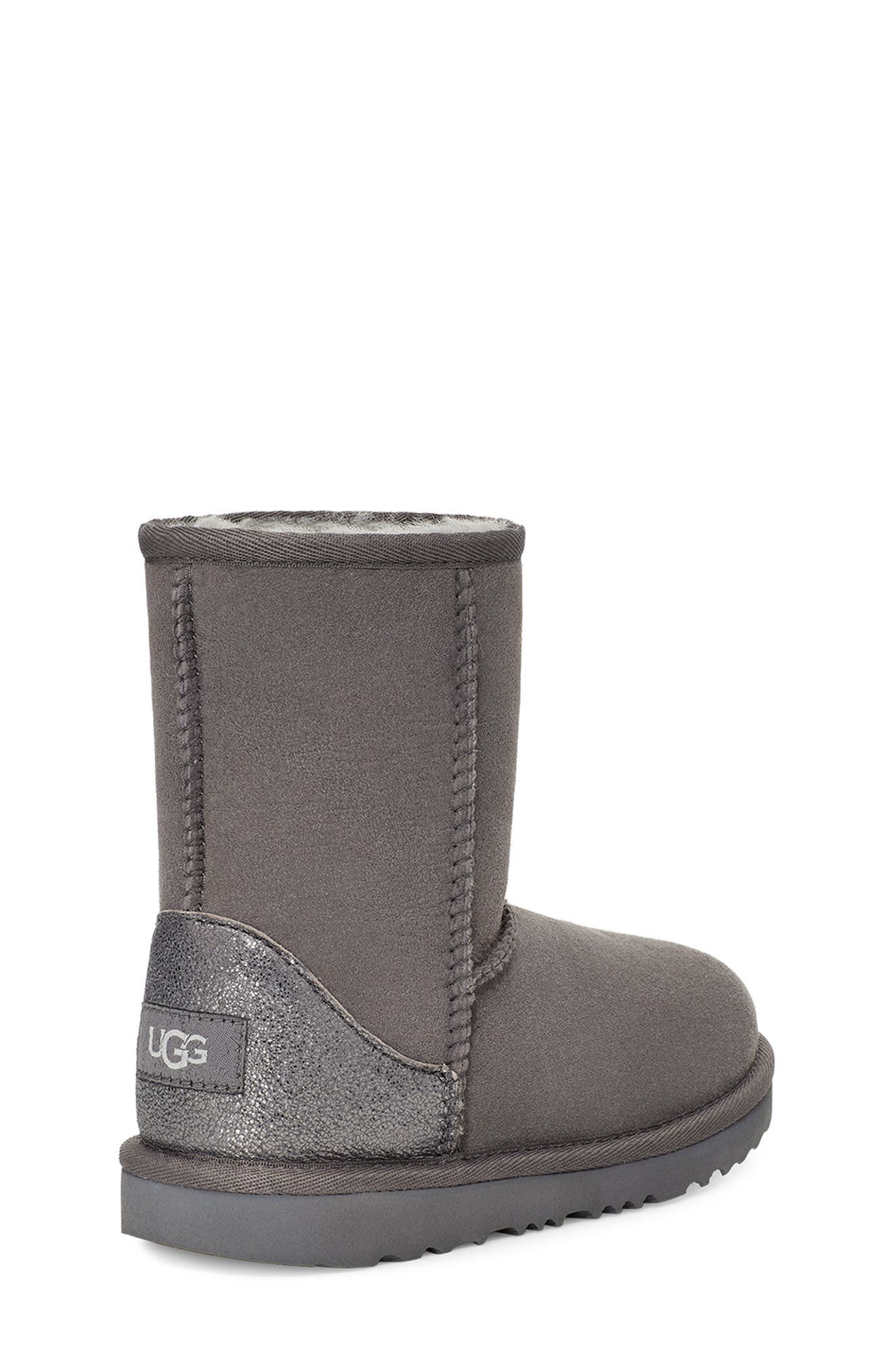 kids classic uggs