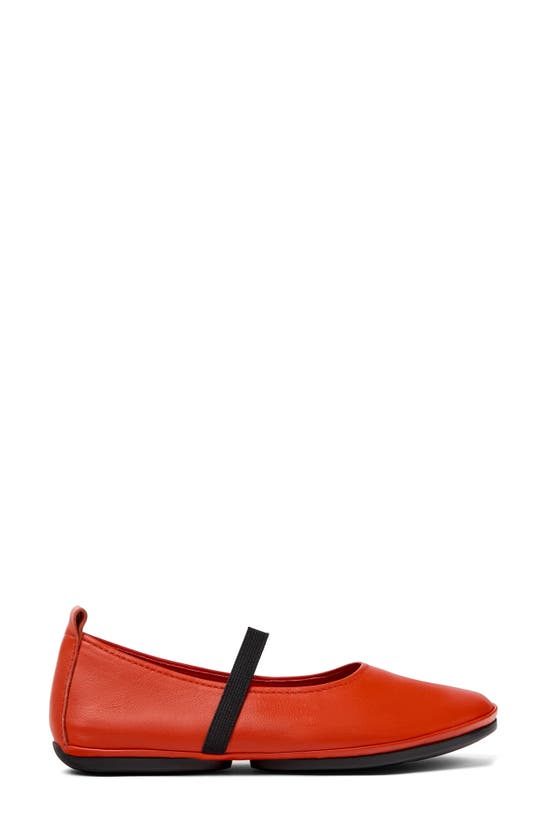 Shop Camper Right Nina Flat In Bright Red