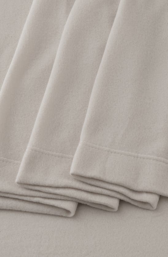 Woven & Weft Super Soft Extra Plush Fleece Sheet Set In Ivory
