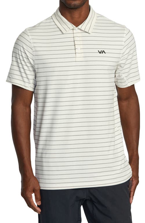 Sport Vent Performance Polo in Off White
