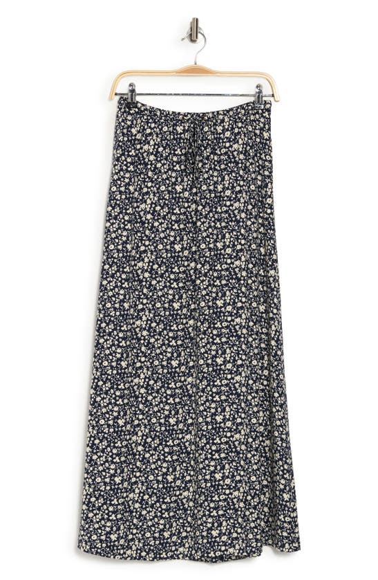 Melrose And Market Drawstring Trumpet Skirt In Navy- Ivory Filled Ditsy