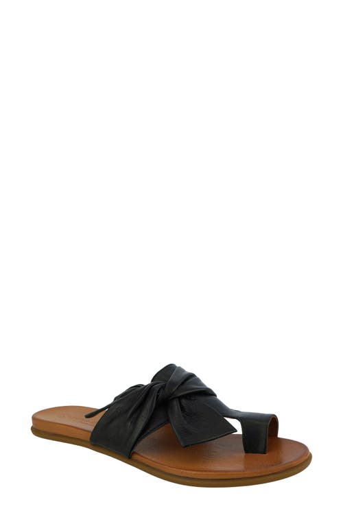 Leather Toe Loop Sandal in Black