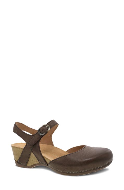 Womens clogs with deals ankle strap