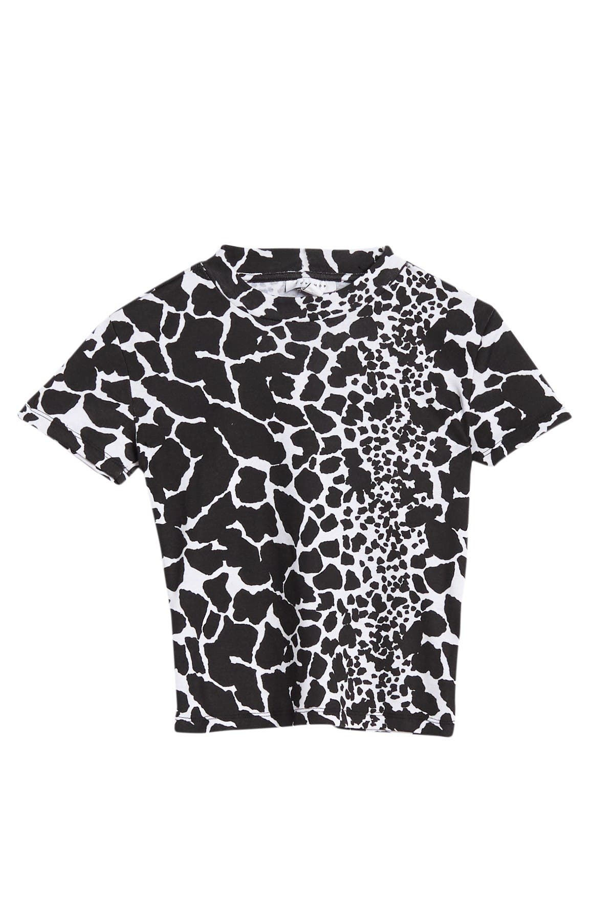 t shirt giraffe print