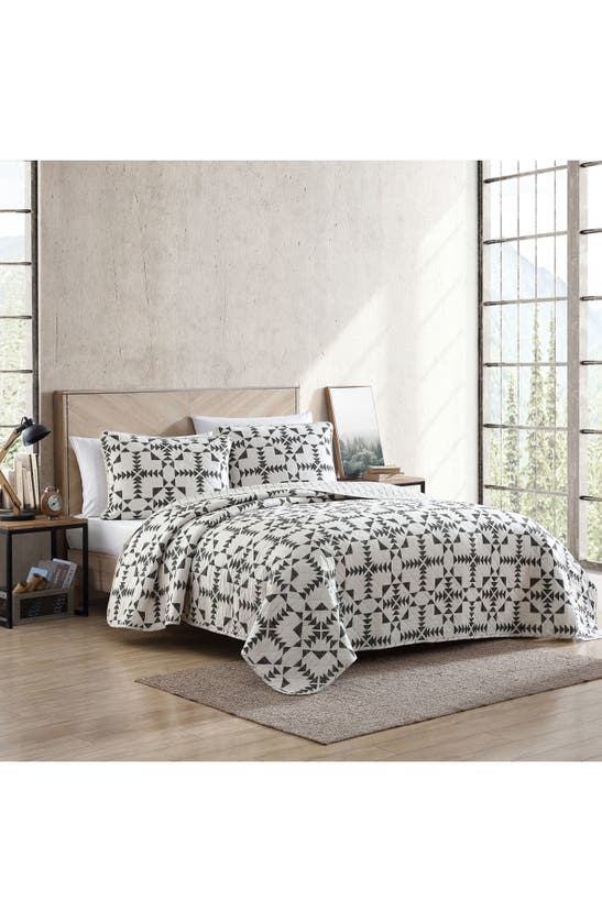 Eddie Bauer Arrowhead Cotton Quilt 3-piece Set In Carbon