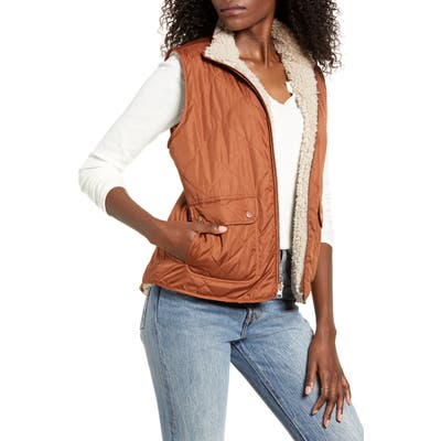 Thread & Supply Wubby Reversible Fleece Lined Quilted Vest