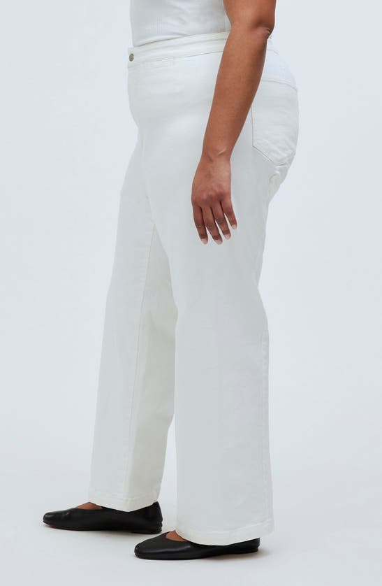 Shop Madewell Curvy Perfect Wide Leg Crop Jeans In Tile White
