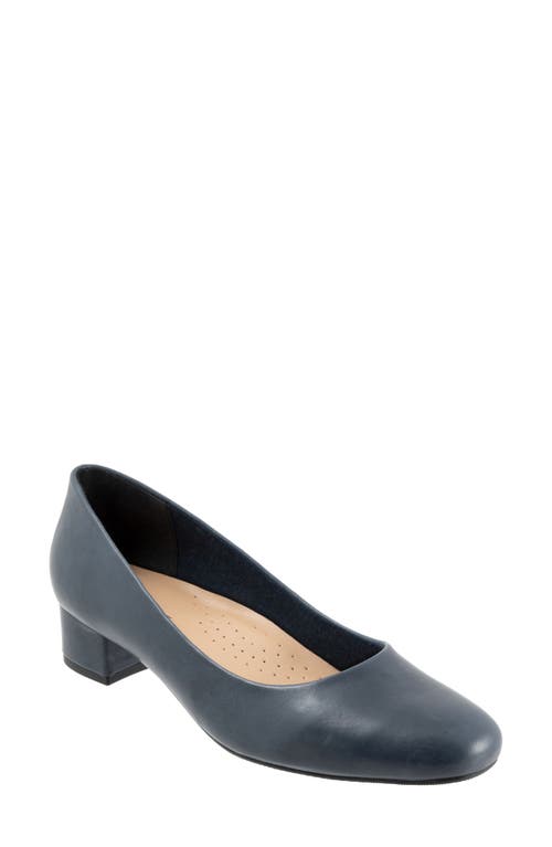 Trotters Dream Pump Navy at Nordstrom,