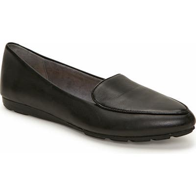 Me Too Anissa Pointy Toe Loafer- Black