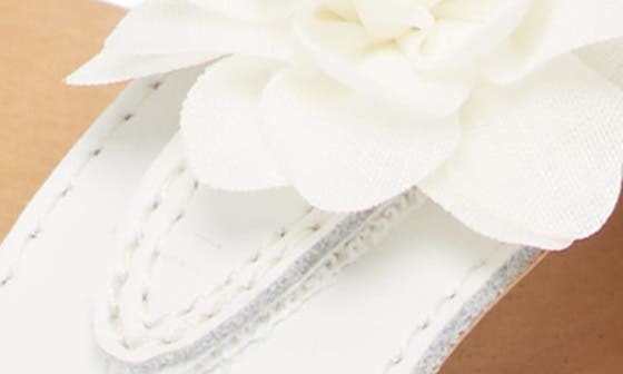 stride rite srtech truly sandal