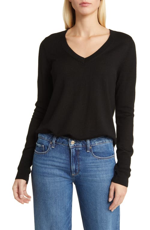 caslon(r) Wool Blend V-Neck Sweater in Black