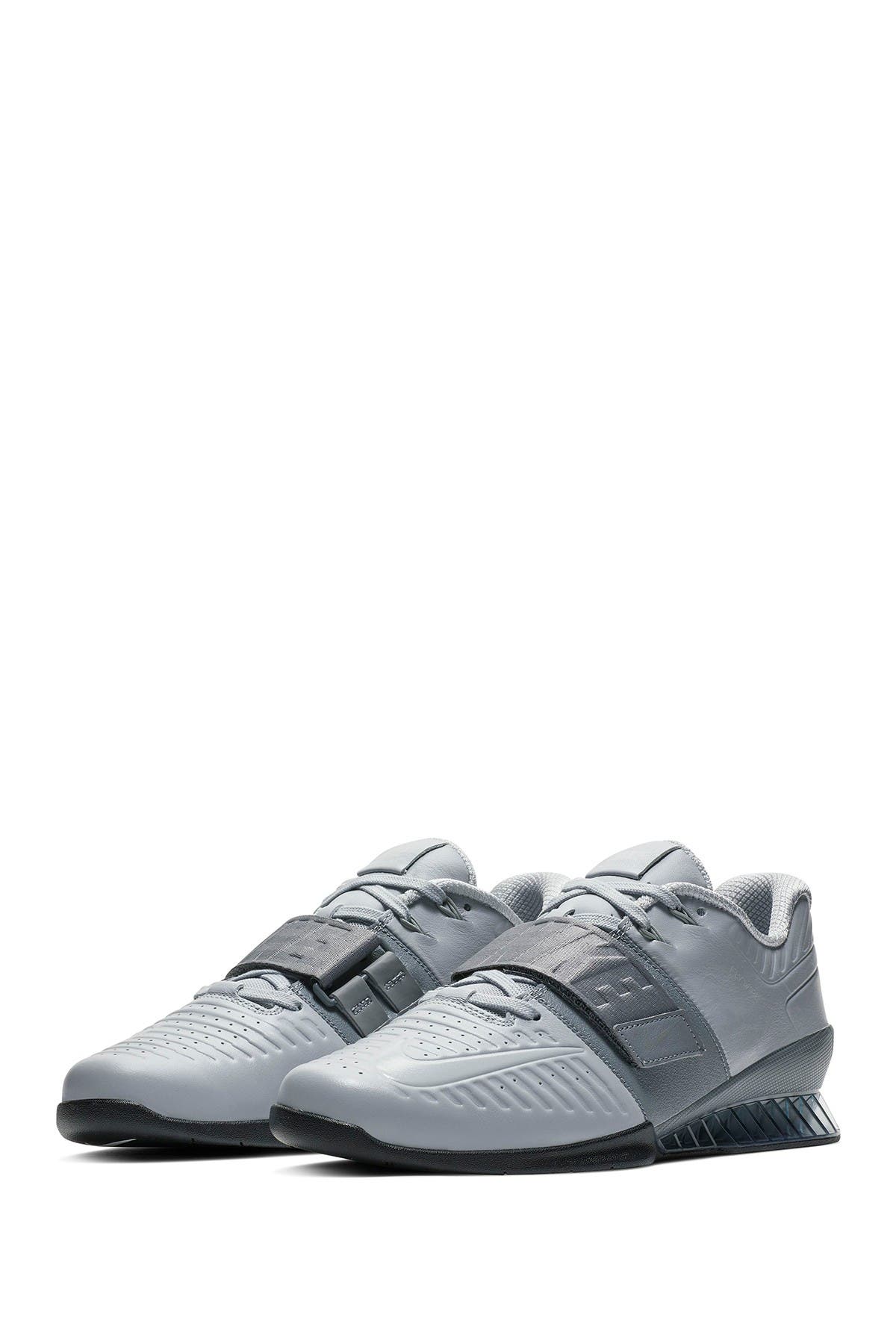 Nike | Romaleos 3 XD Training Shoe 