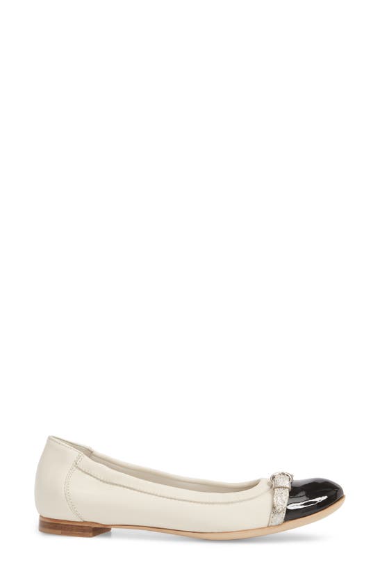 Shop Agl Attilio Giusti Leombruni Monika Cap Toe Ballet Flat In Chalk-gess-gold