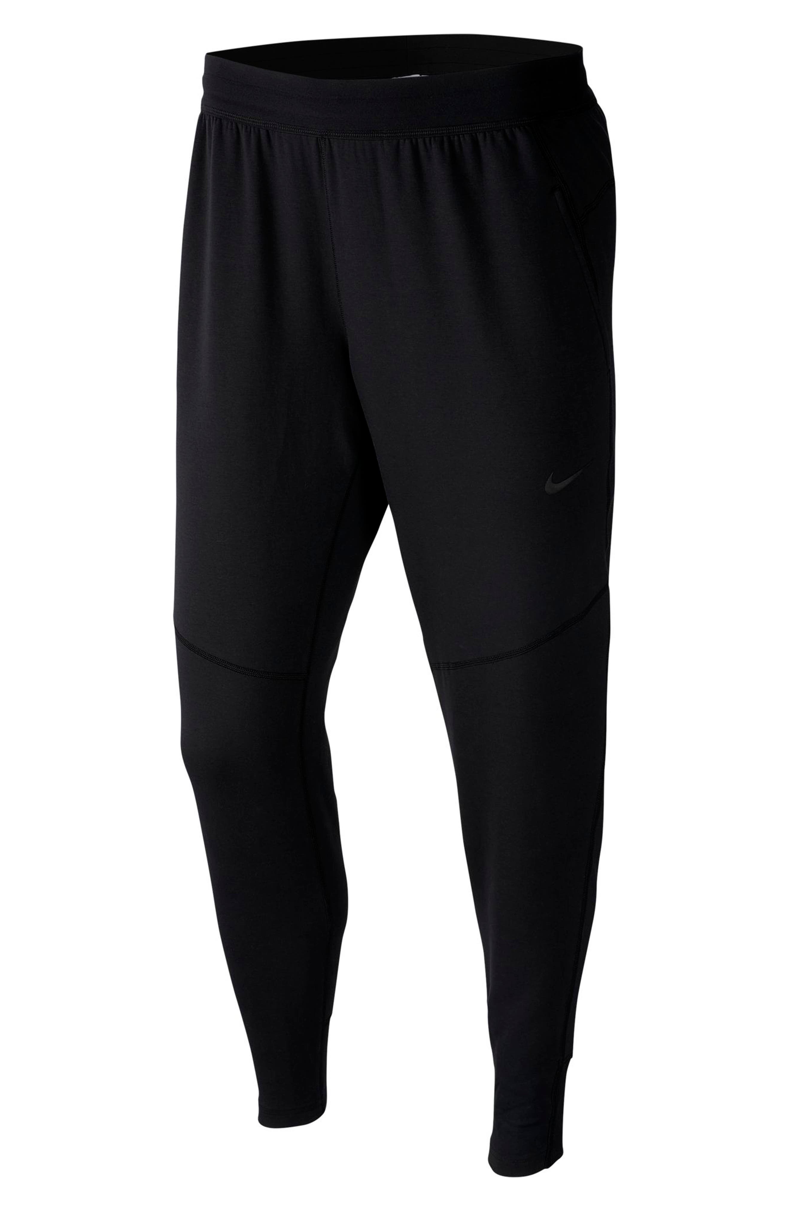Nike Men's Dry HyperDry Pocket Yoga 