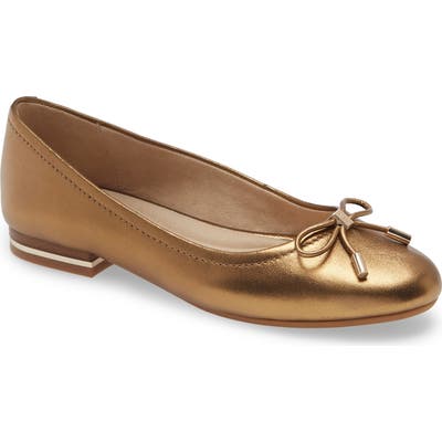 Kenneth Cole New York Balance Ballet Flat, Brown