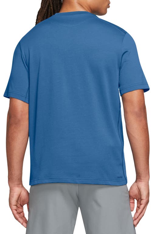 Shop Nike Primary Training Dri-fit Short Sleeve T-shirt In Star Blue/star Blue