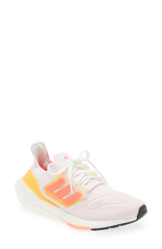 Adidas Originals Adidas Women's Ultraboost 22 Running Shoes In White/ Turbo