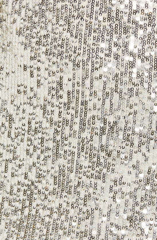 Eliza J Sequin Short Sleeve Shift Dress In Silver