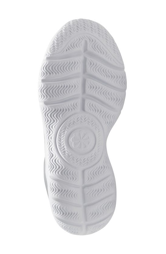 Nike Flex Runner 3 Slip-on Shoe In Wolf Grey/ White