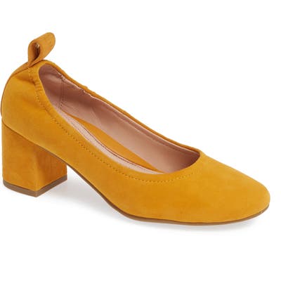 Taryn Rose Savannah Pump- Yellow