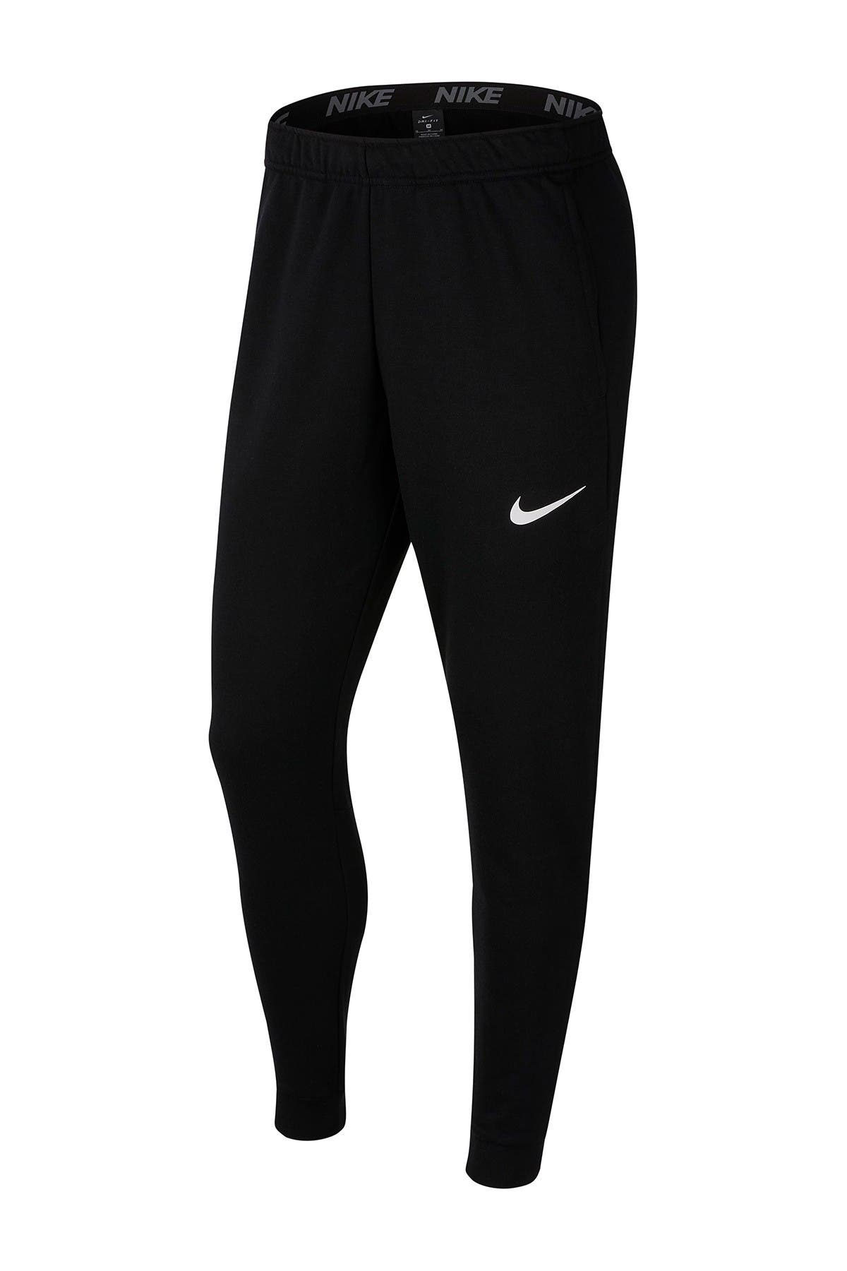 tapered nike joggers