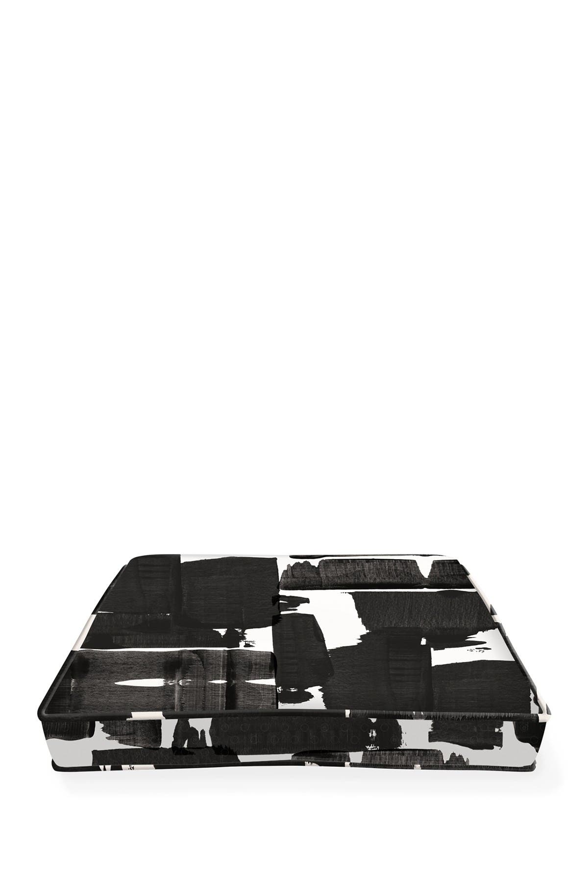 fringe orthopedic pet bed