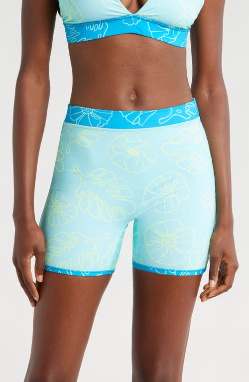 4.5-Inch Reversible Swim Shorts in Keep Palm