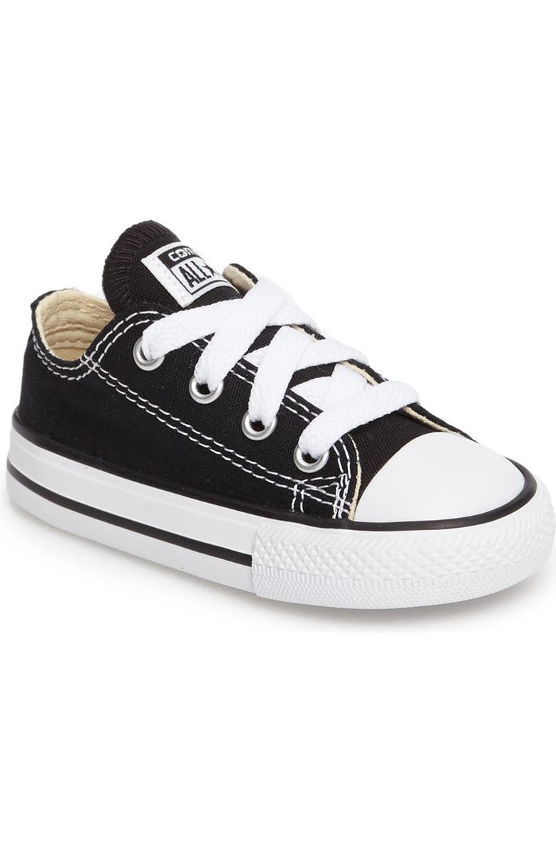 Converse Chuck Taylor<sup>®</sup> Low Top Sneaker, Main, color, Black