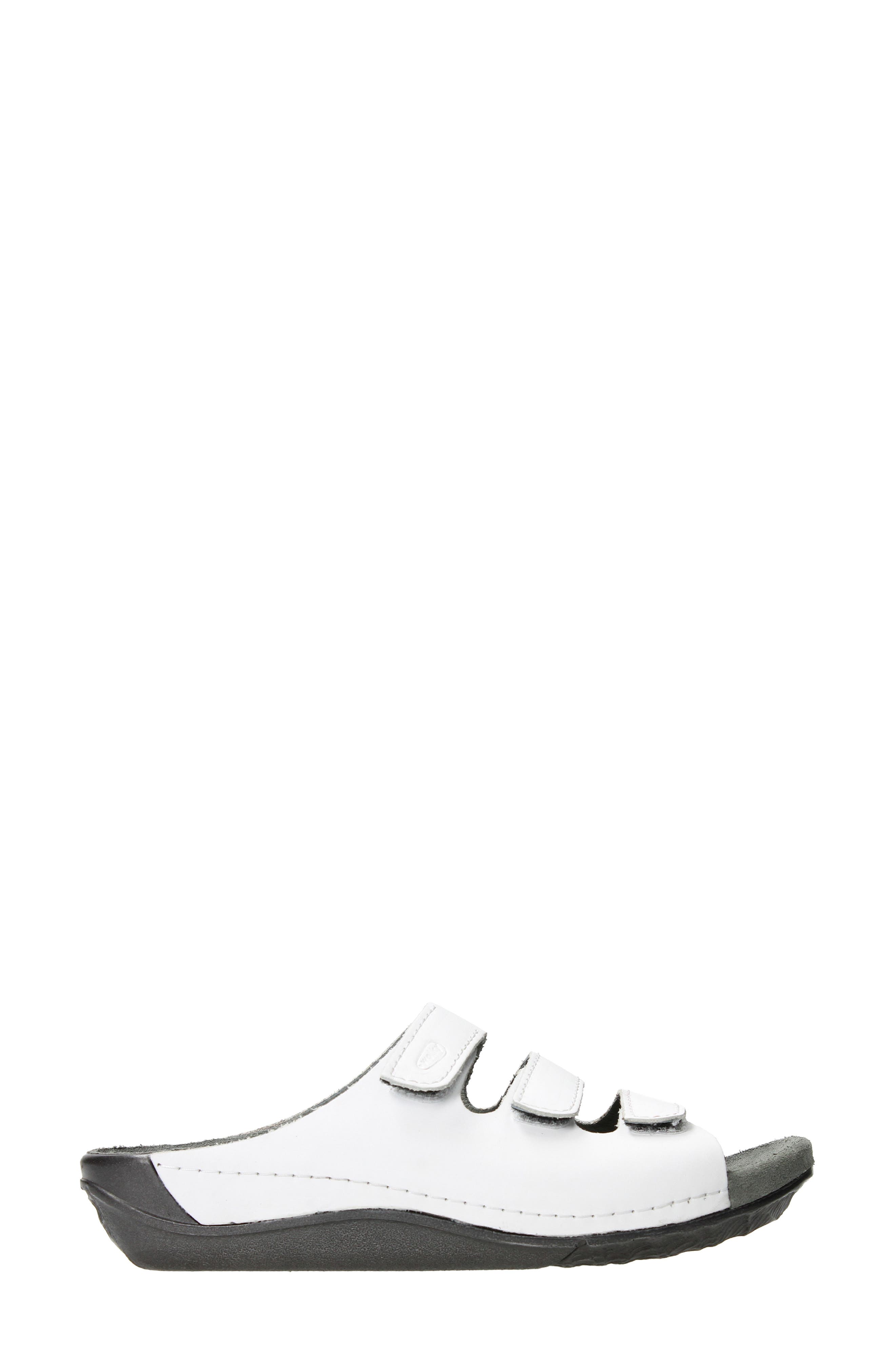 Wolky Nomad Women's Leather Memory Form Sandal (0532) | Simons Shoes