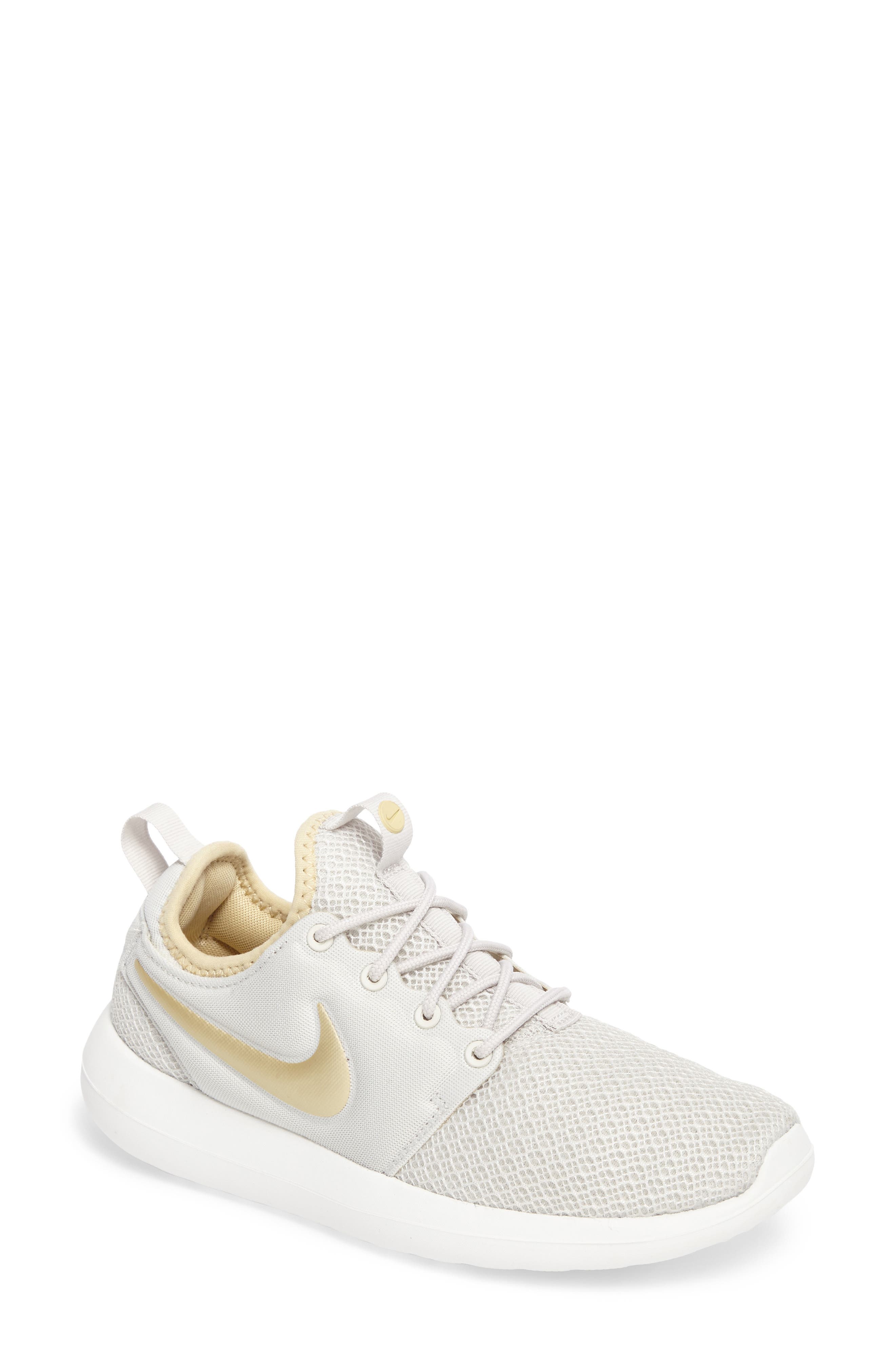 nike roshe two for women