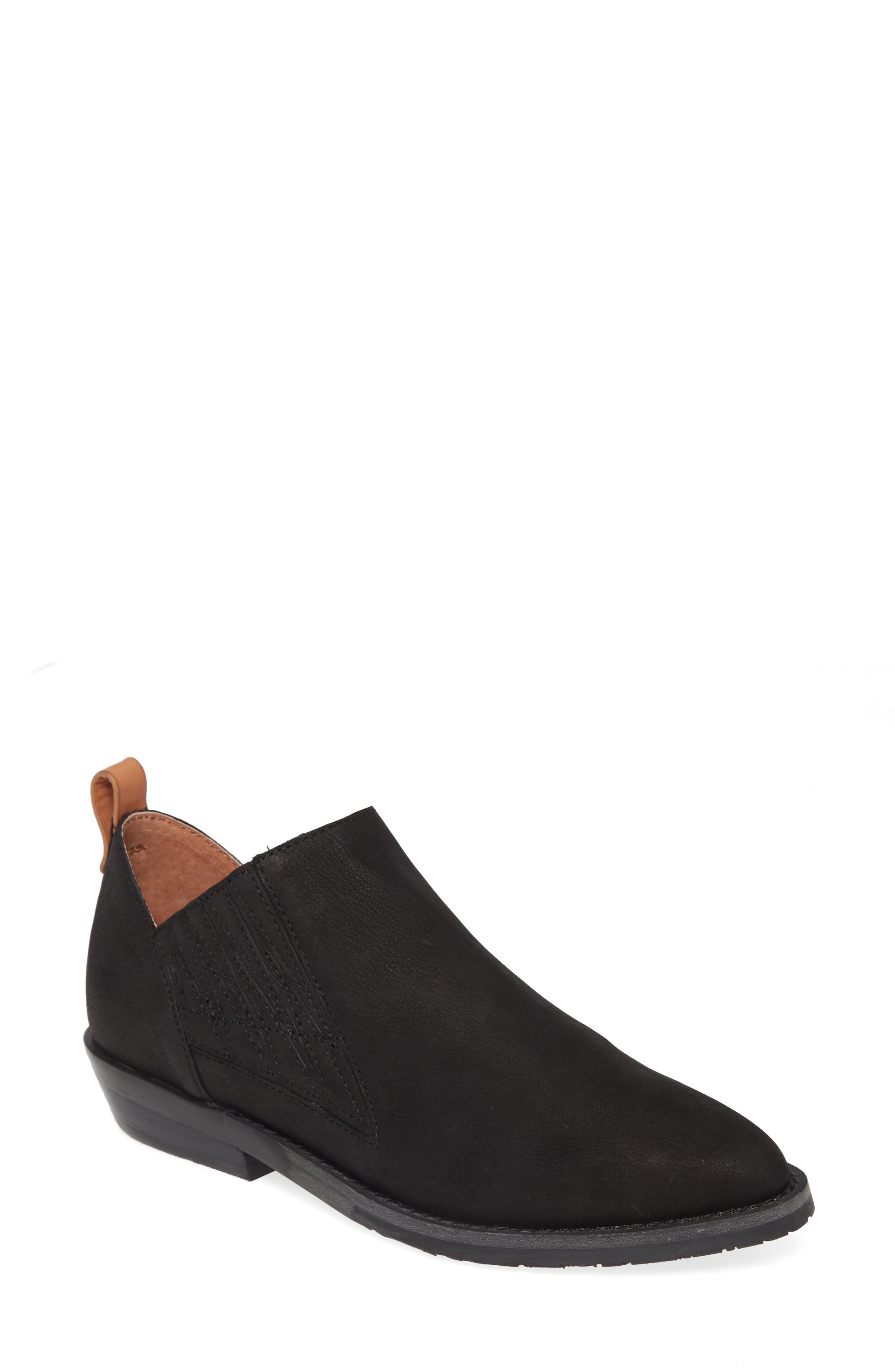 Neptune Leather Ankle Bootie 