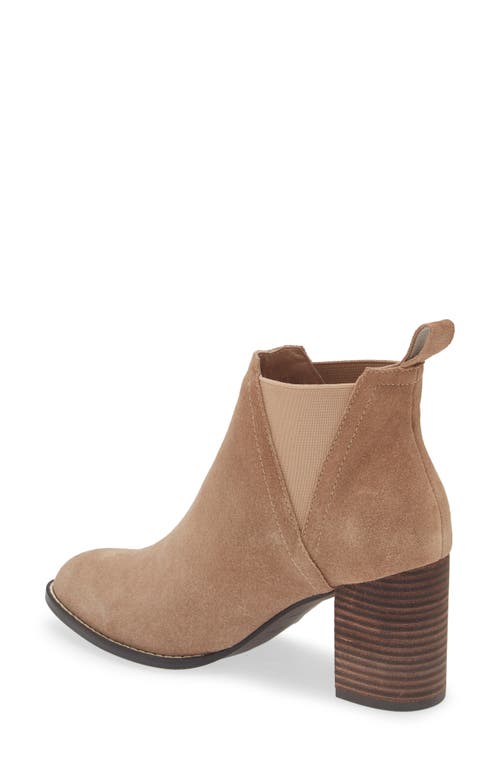 Chocolat Blu Axa Chelsea Boot In Latte Suede