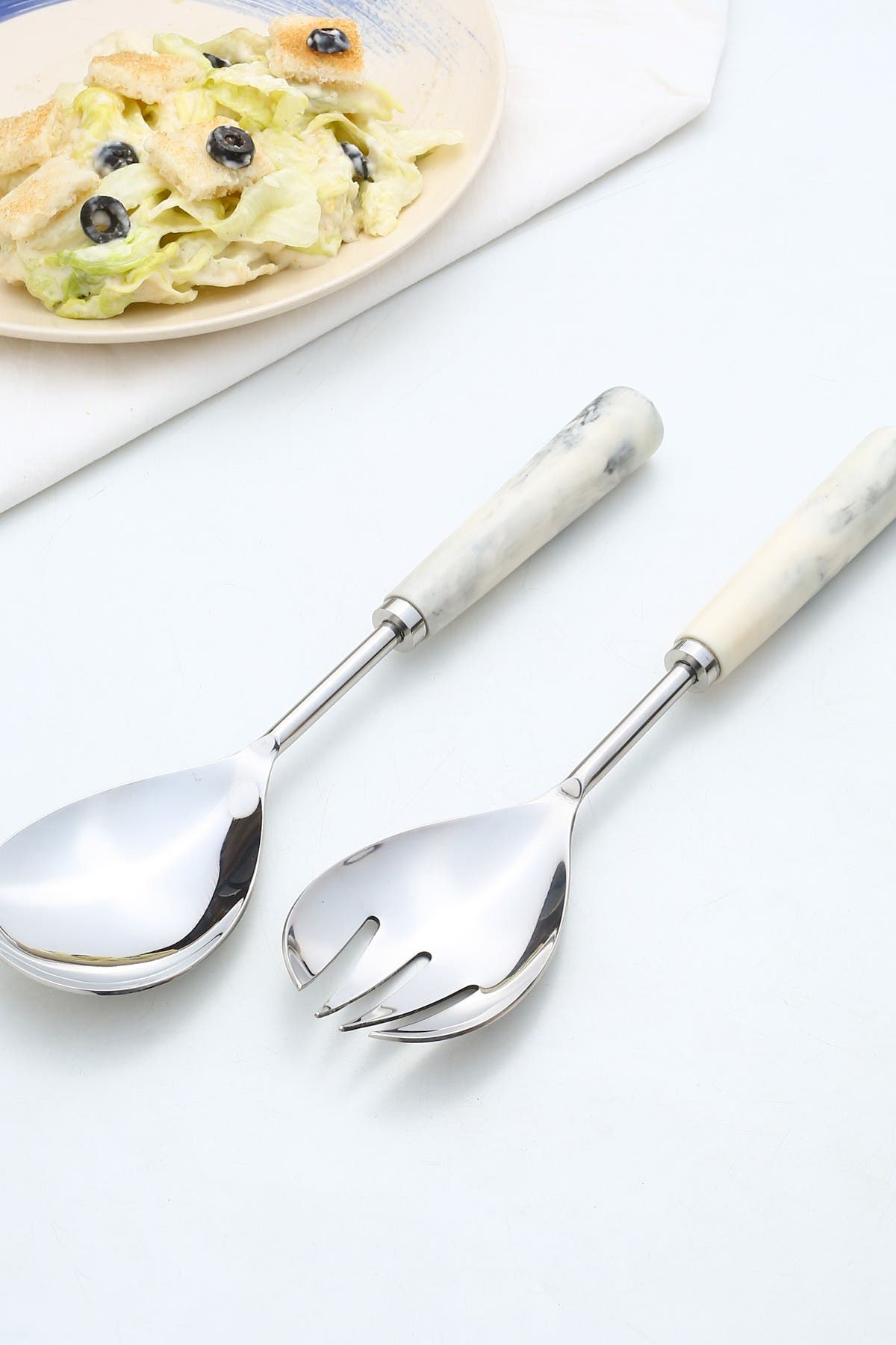 Tiramisu Resin & Metal Salad Server 2-piece Set In White
