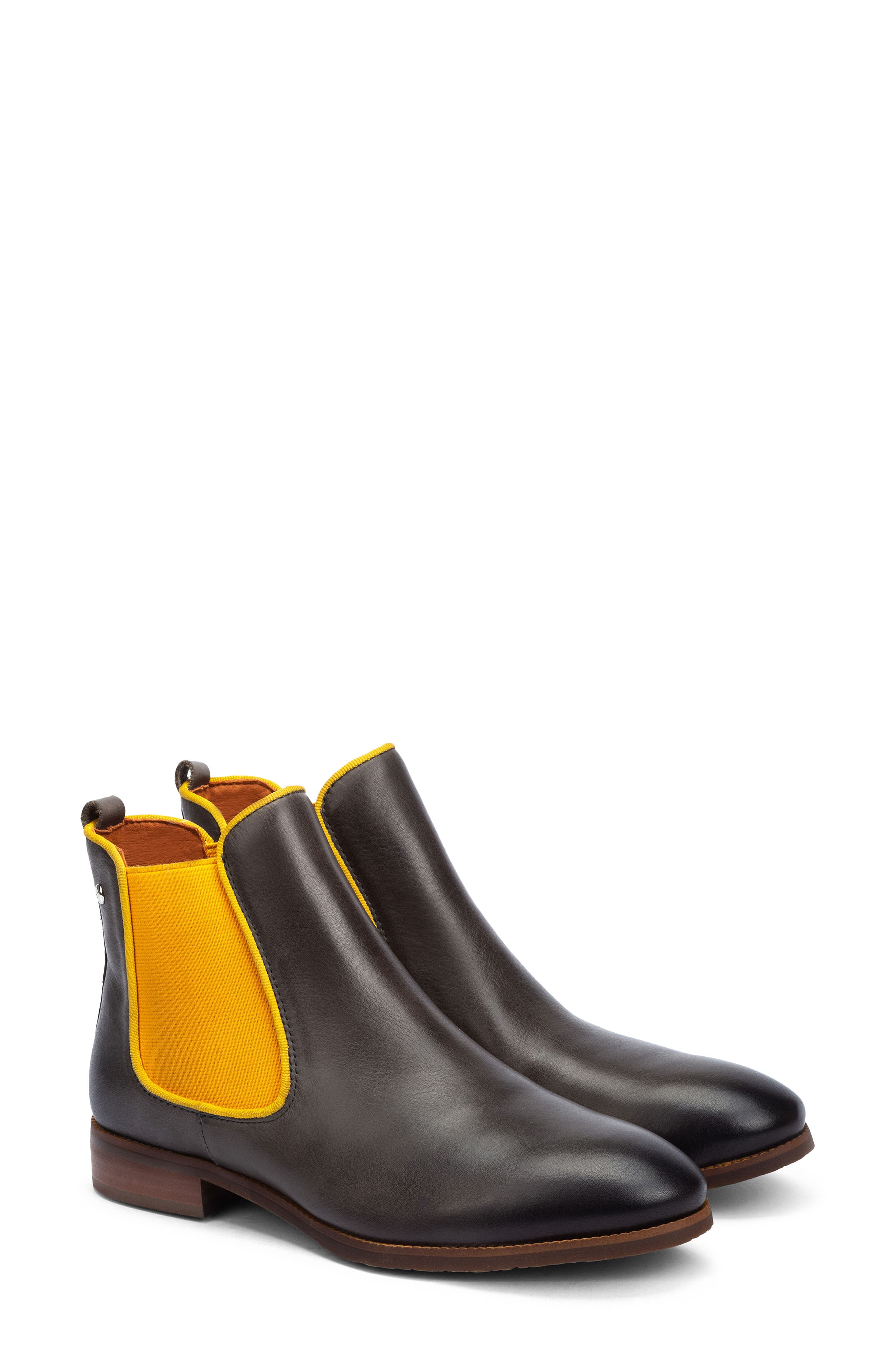 pikolinos chelsea boots