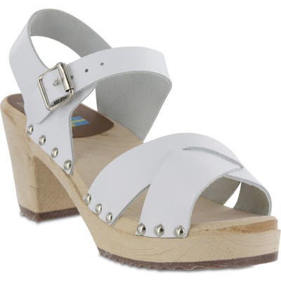 Mia Gertrude Platform Sandal, White