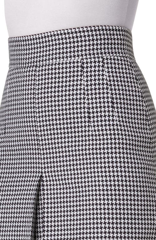 Shop Akris Punto Houndstooth Fringed Skirt In Black-cream