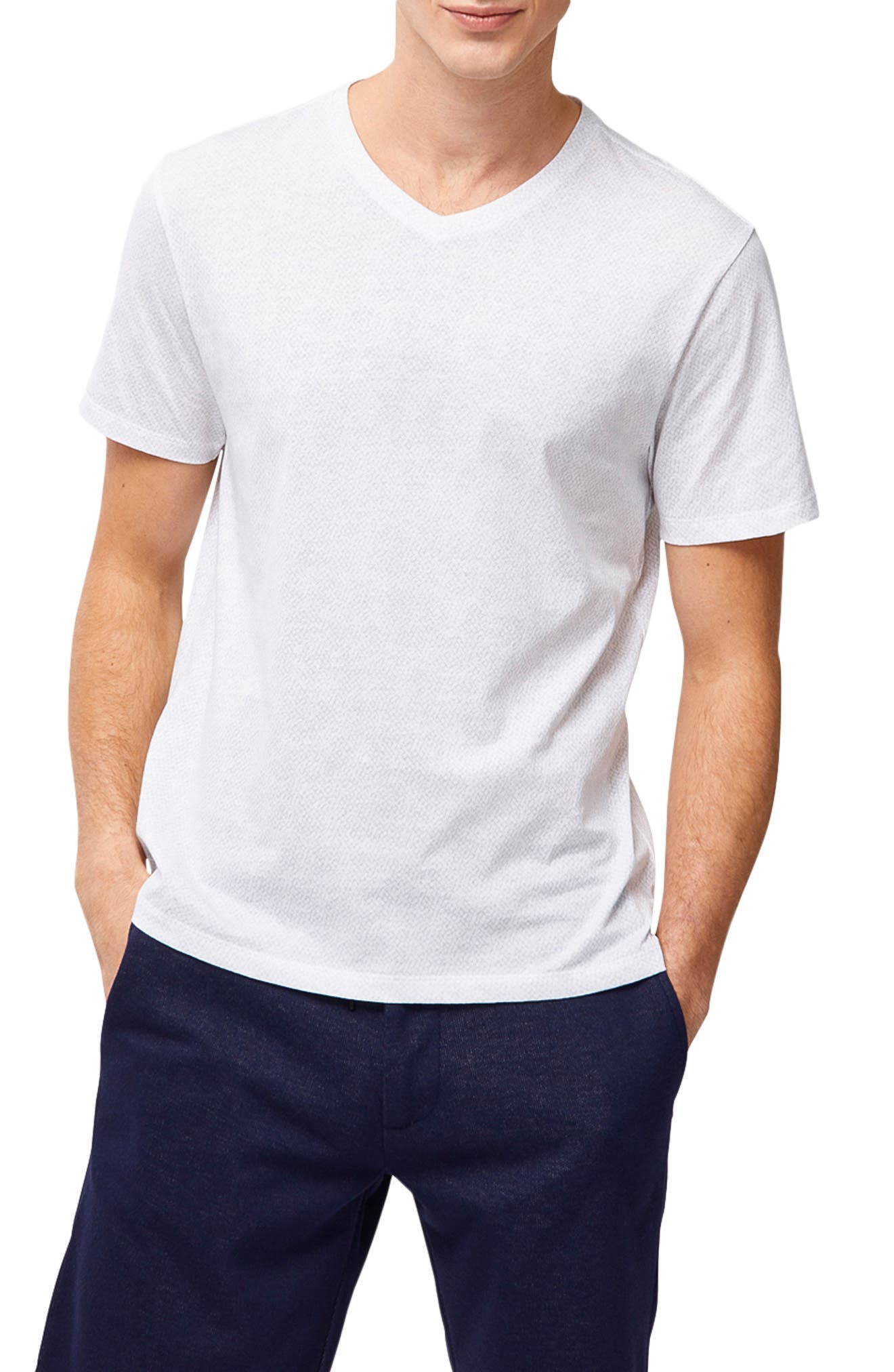 robert barakett v neck