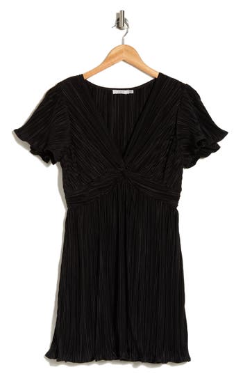 Lush Twist Front Plissé Dress In Black