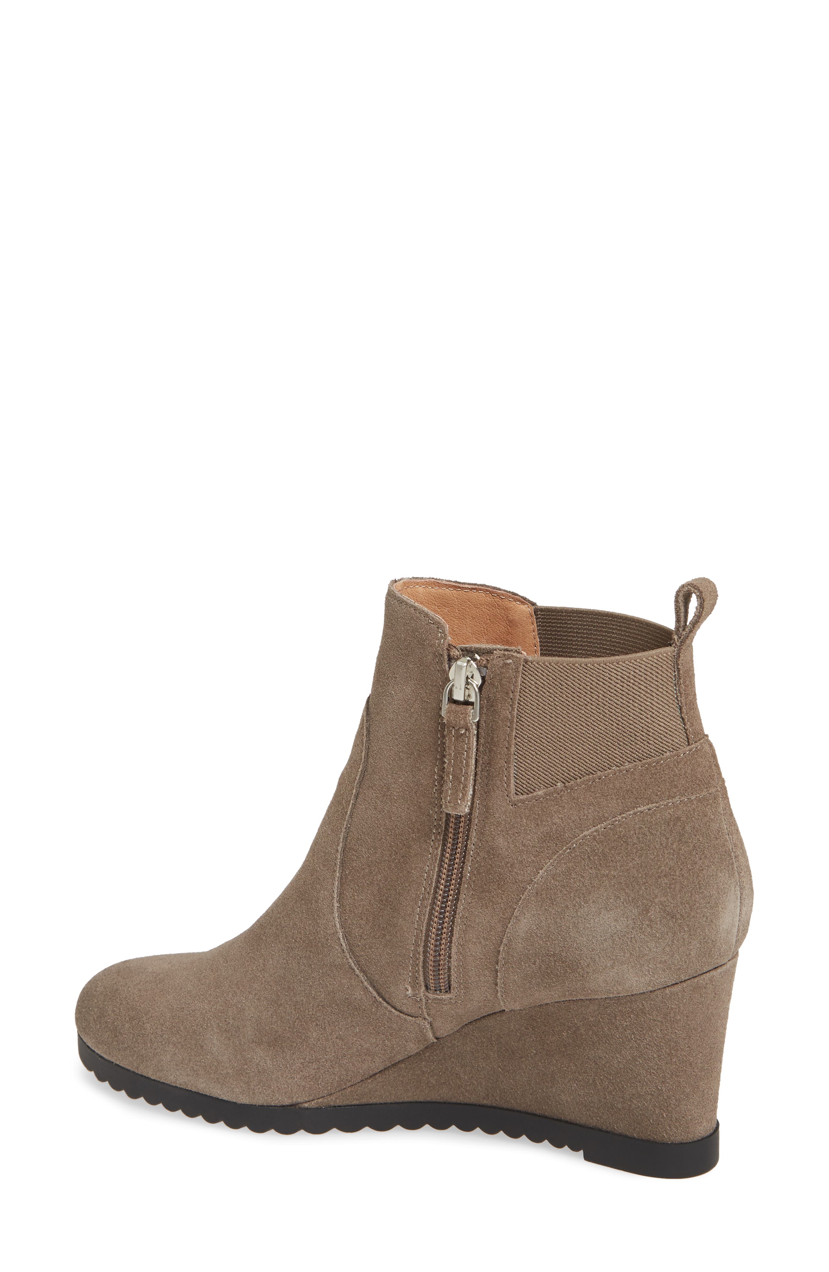 caslon brenna water resistant bootie