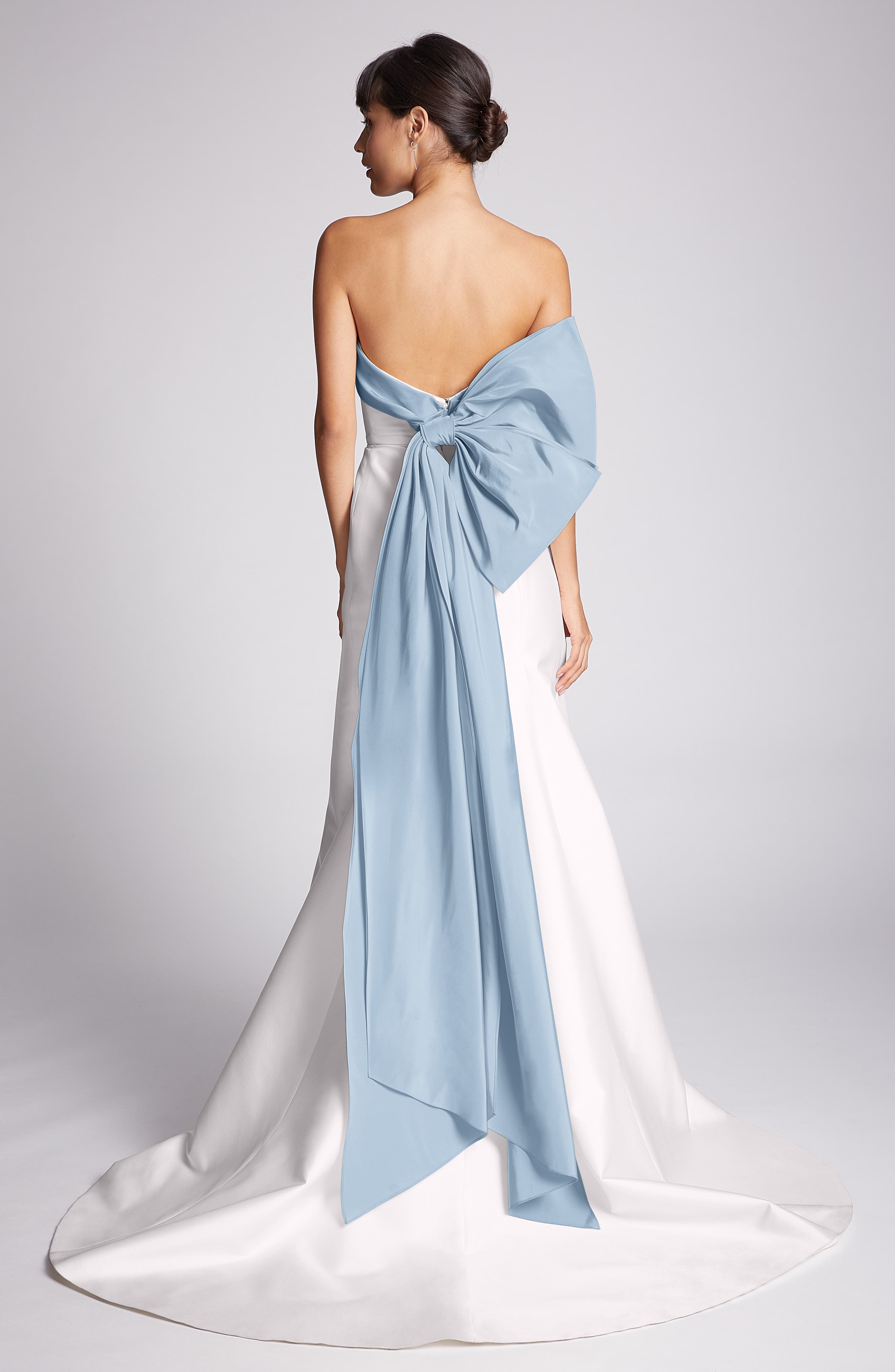Carolina Herrera Hunter Strapless Silk Mikado A-Line Gown, Size - Blue