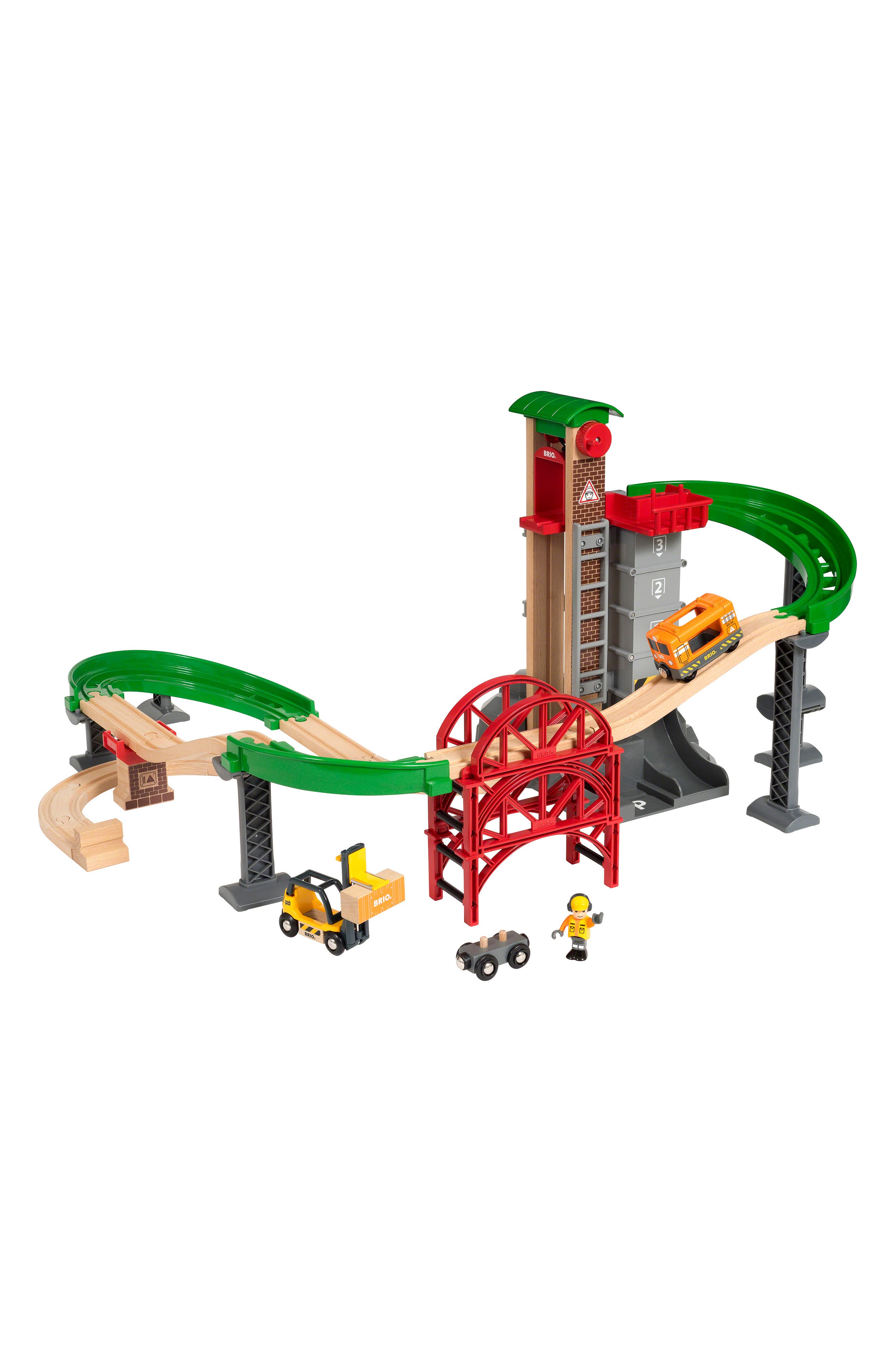 BRIO World - 33887 Lift & Load Warehouse Set | 32 Piece Train Toy with Accessories and Wooden Tracks for Kids Ages 3 and Up (B079947CTP)