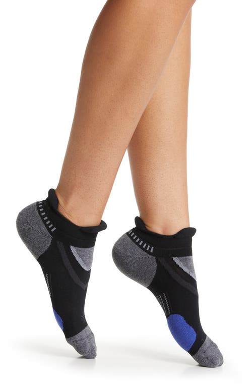 UltraGlide No-Show Tab Socks in Black