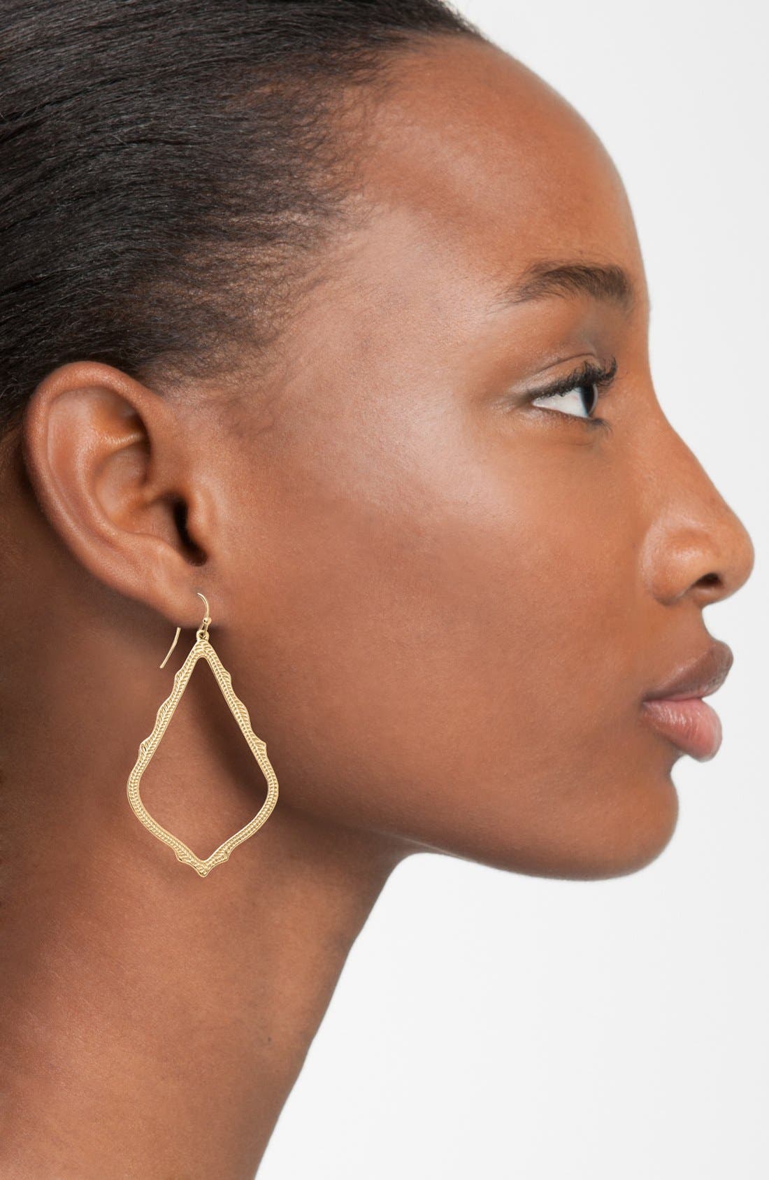 sophee kendra scott earring