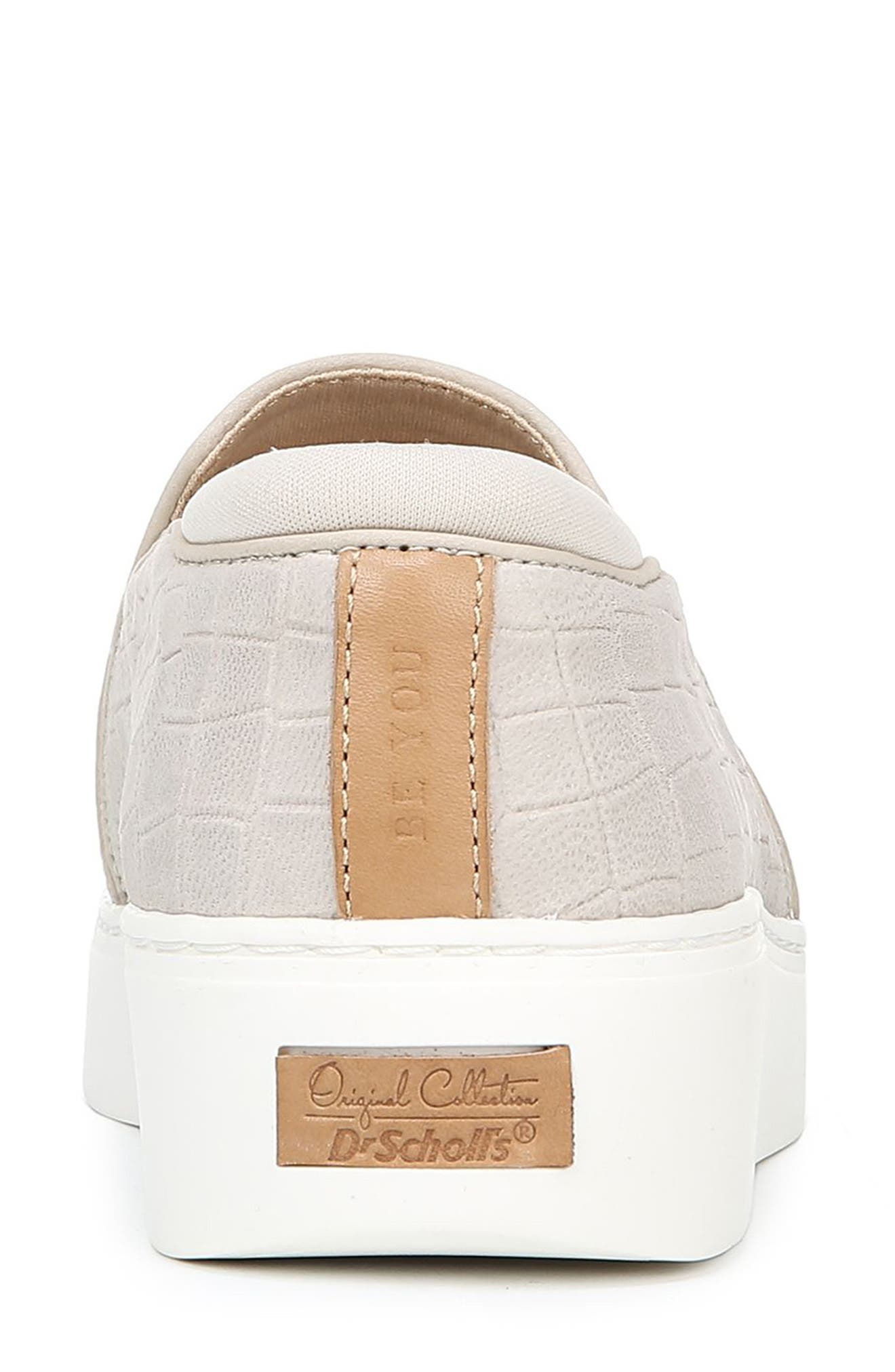 scholl crocs