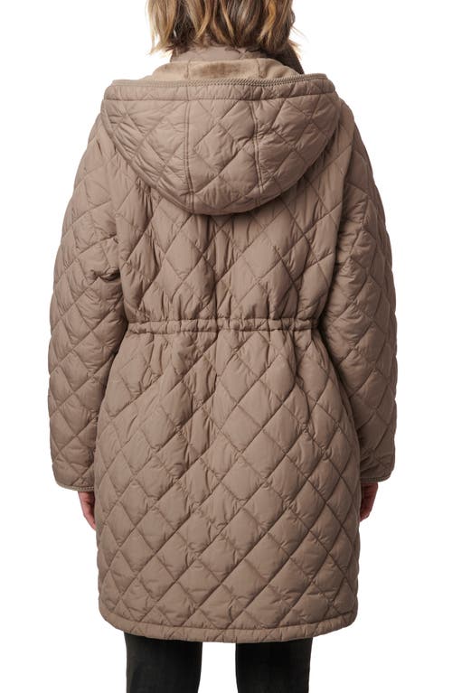 Bernardo Diamond Quilted Hooded Puffer Coat In Dusty Taupe